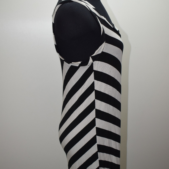 Apt 9 Chevron Racerbank Tank Maxi Dress - Picture 4 of 6